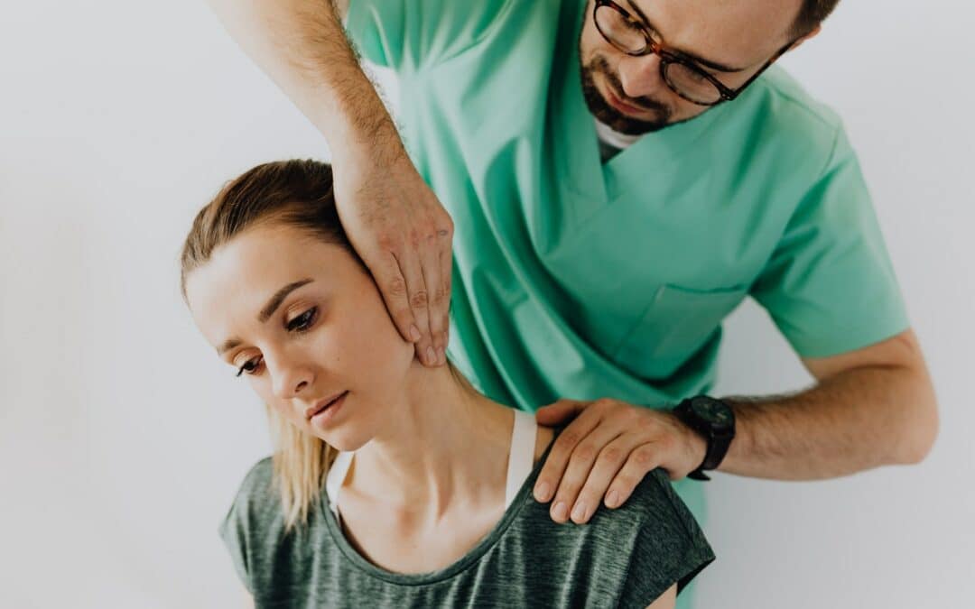 Chiropractic Care and 5 More Ways to Manage Fibromyalgia